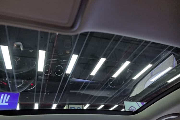 Used Mercedes-Benz C-Class 2018 C 200 L Sport Edition Headliner