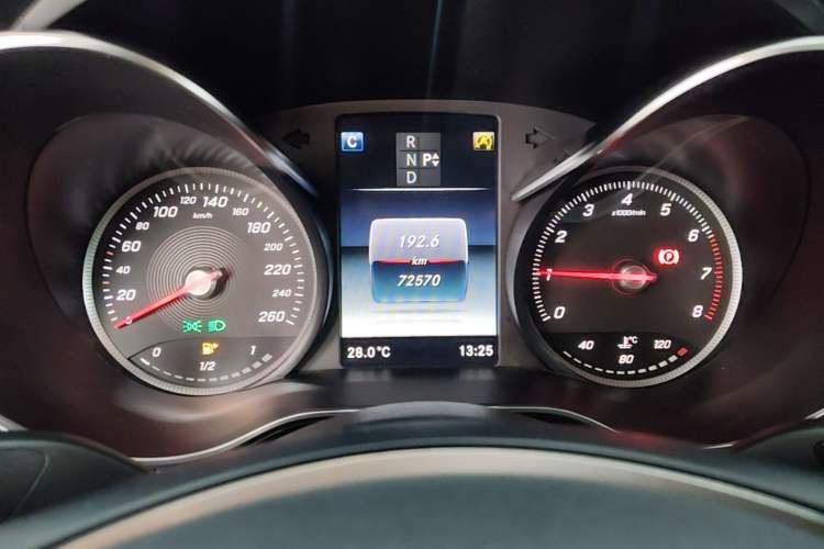 Used Mercedes-Benz C-Class 2018 C 200 L Sport Edition Instrument Cluster