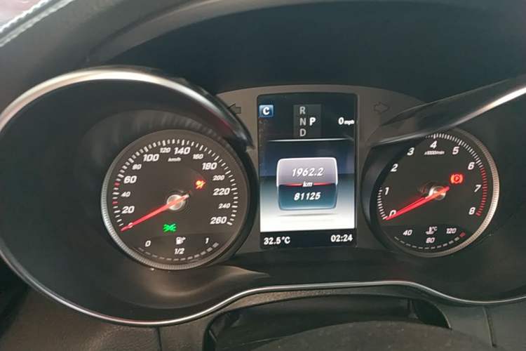 Used Mercedes-Benz C-Class 2018 C 200 L Sport Edition Achievement Special Edition Instrument Cluster