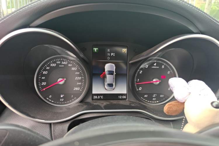 Used Mercedes-Benz C-Class 2018 C 200 L Sport Edition Instrument Cluster