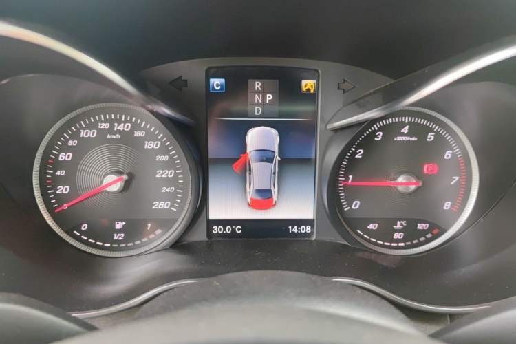 Used Mercedes-Benz C-Class 2018 C 200 L Sport Edition Achievement Special Edition Instrument Cluster
