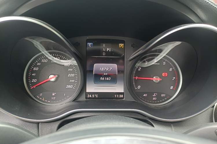 Used Mercedes-Benz C-Class 2018 C 200 L Sport Edition Achievement Special Edition Instrument Cluster