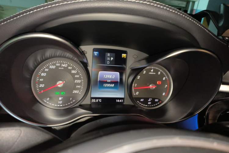 Used Mercedes-Benz C-Class 2018 C 200 L Sport Edition Instrument Cluster