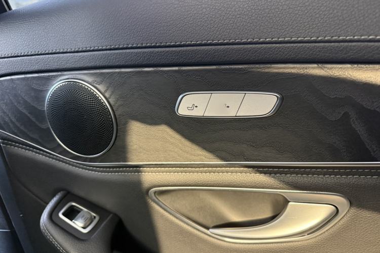 Used Mercedes-Benz C-Class 2018 C 200 L Sport Edition Interior 1