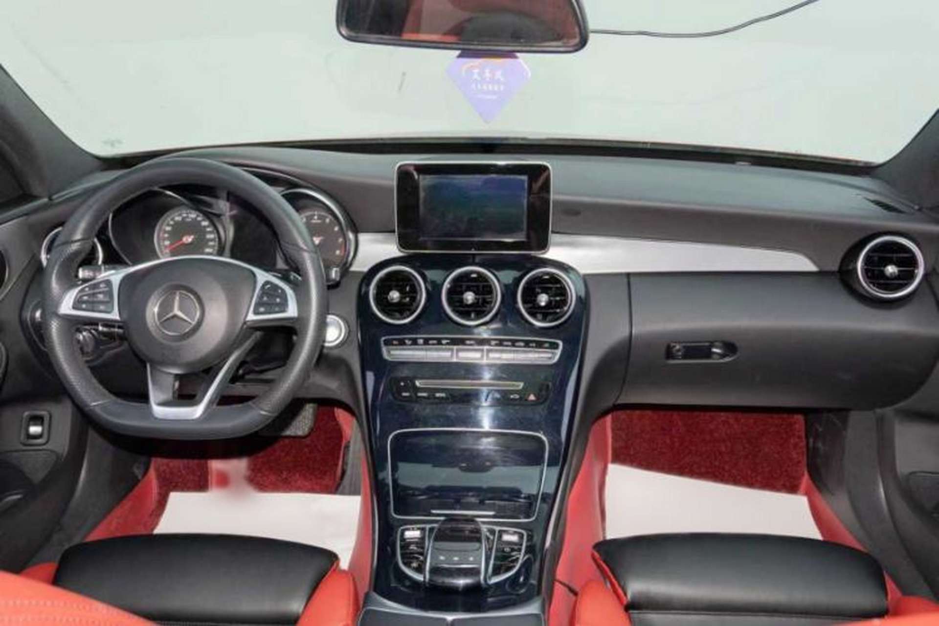 Used Mercedes-Benz C-Class 2018 C 200 Sport Edition Interior 1