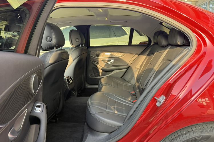 Used Mercedes-Benz C-Class 2018 C 200 L Sport Edition Interior 12
