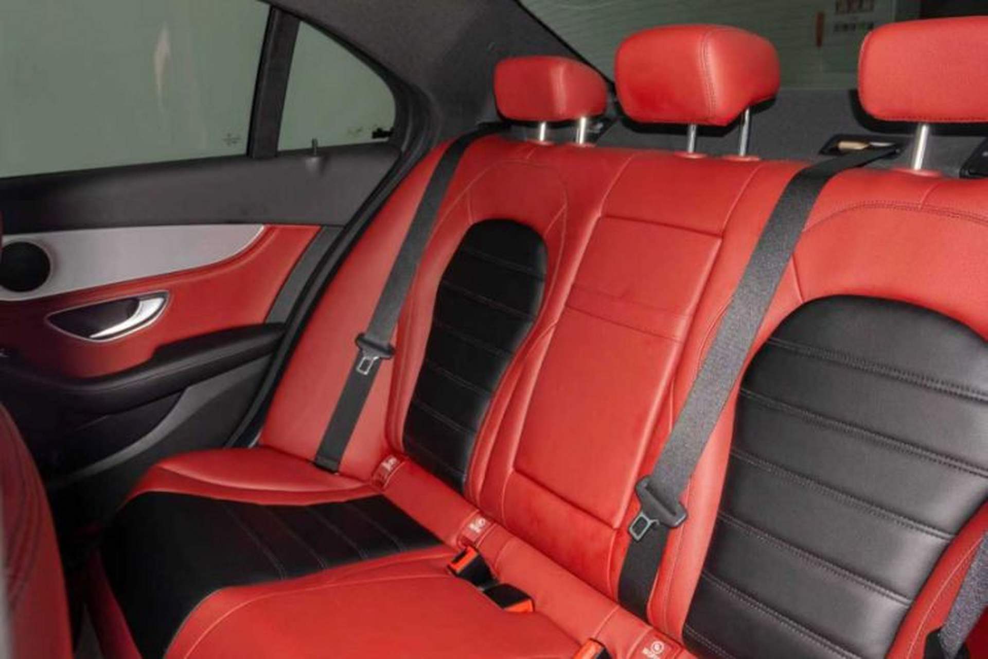 Used Mercedes-Benz C-Class 2018 C 200 Sport Edition Interior 13