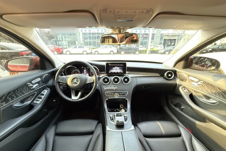 Used Mercedes-Benz C-Class 2018 C 200 L Sport Edition Interior 2