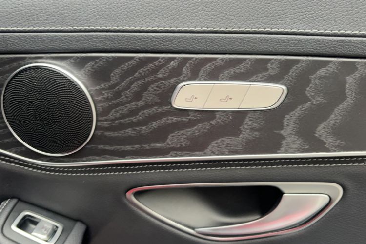 Used Mercedes-Benz C-Class 2018 C 200 L Sport Edition Interior 3