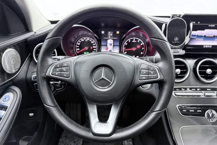 Used Mercedes-Benz C-Class 2018 C 200 L Sport Edition Interior 3