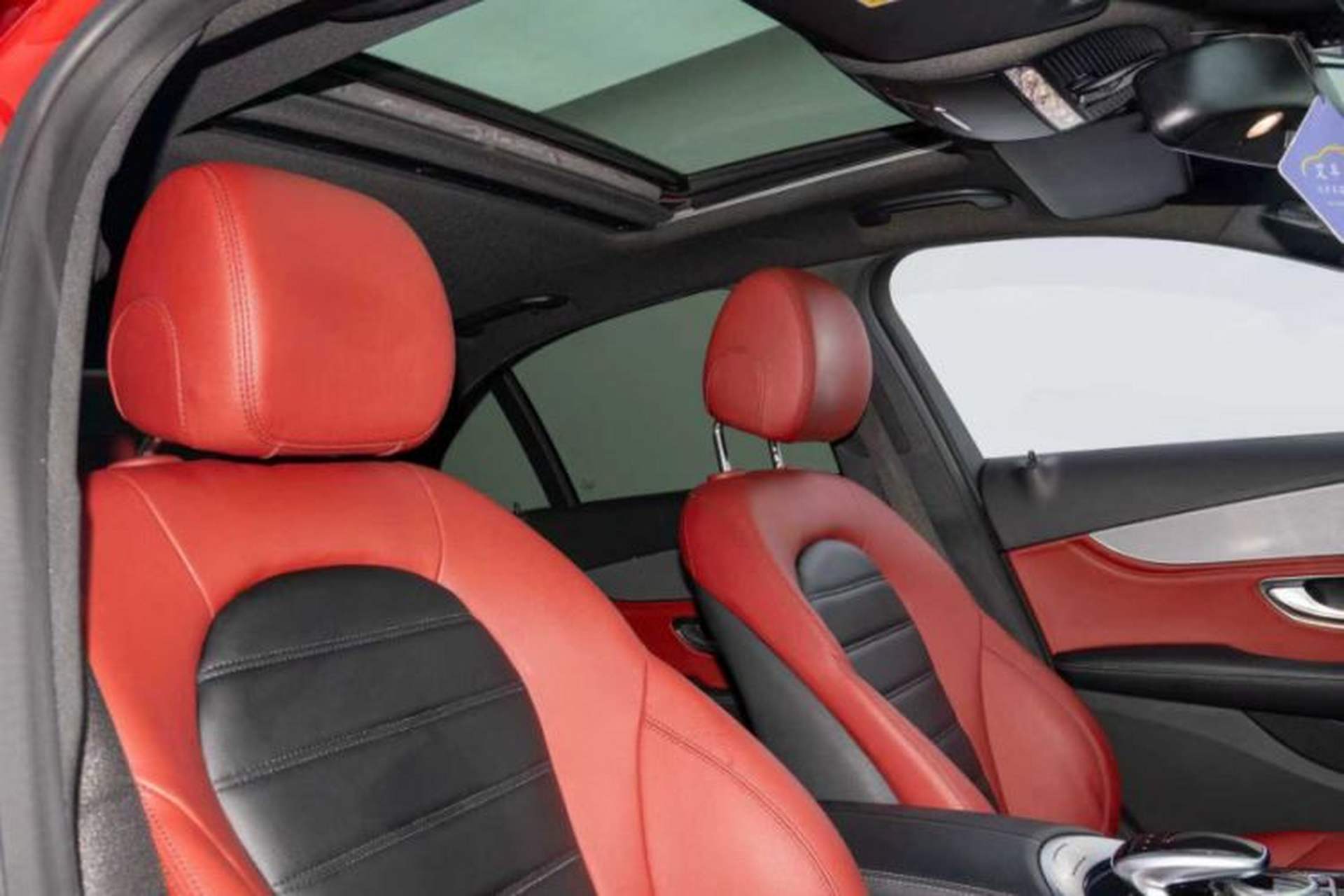 Used Mercedes-Benz C-Class 2018 C 200 Sport Edition Interior 4