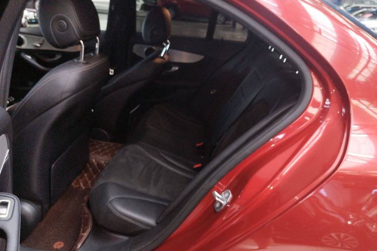 Used Mercedes-Benz C-Class 2018 C 200 Sport Edition Interior 4