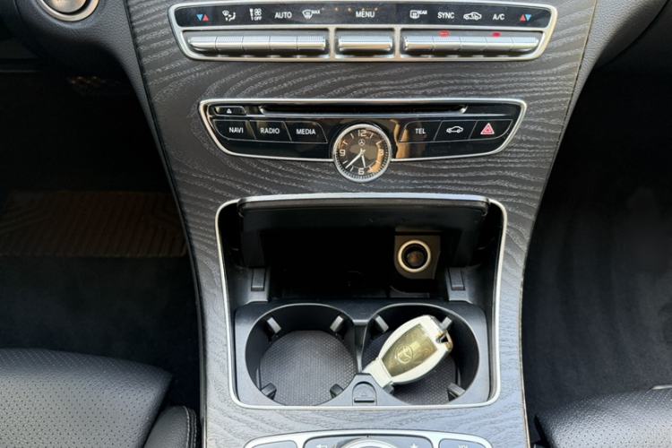 Used Mercedes-Benz C-Class 2018 C 200 L Sport Edition Interior 6