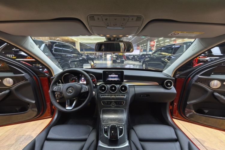 Used Mercedes-Benz C-Class 2018 C 200 L Sport Edition Achievement Special Edition Interior 7