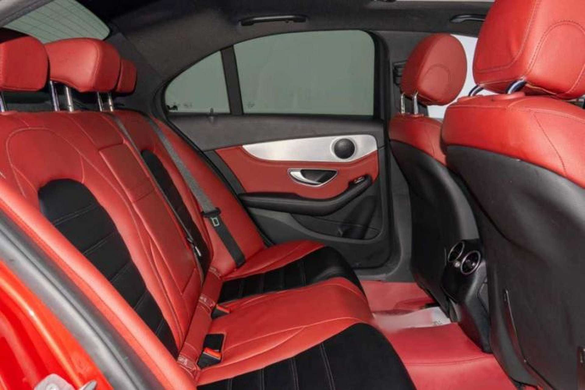 Used Mercedes-Benz C-Class 2018 C 200 Sport Edition Interior 7