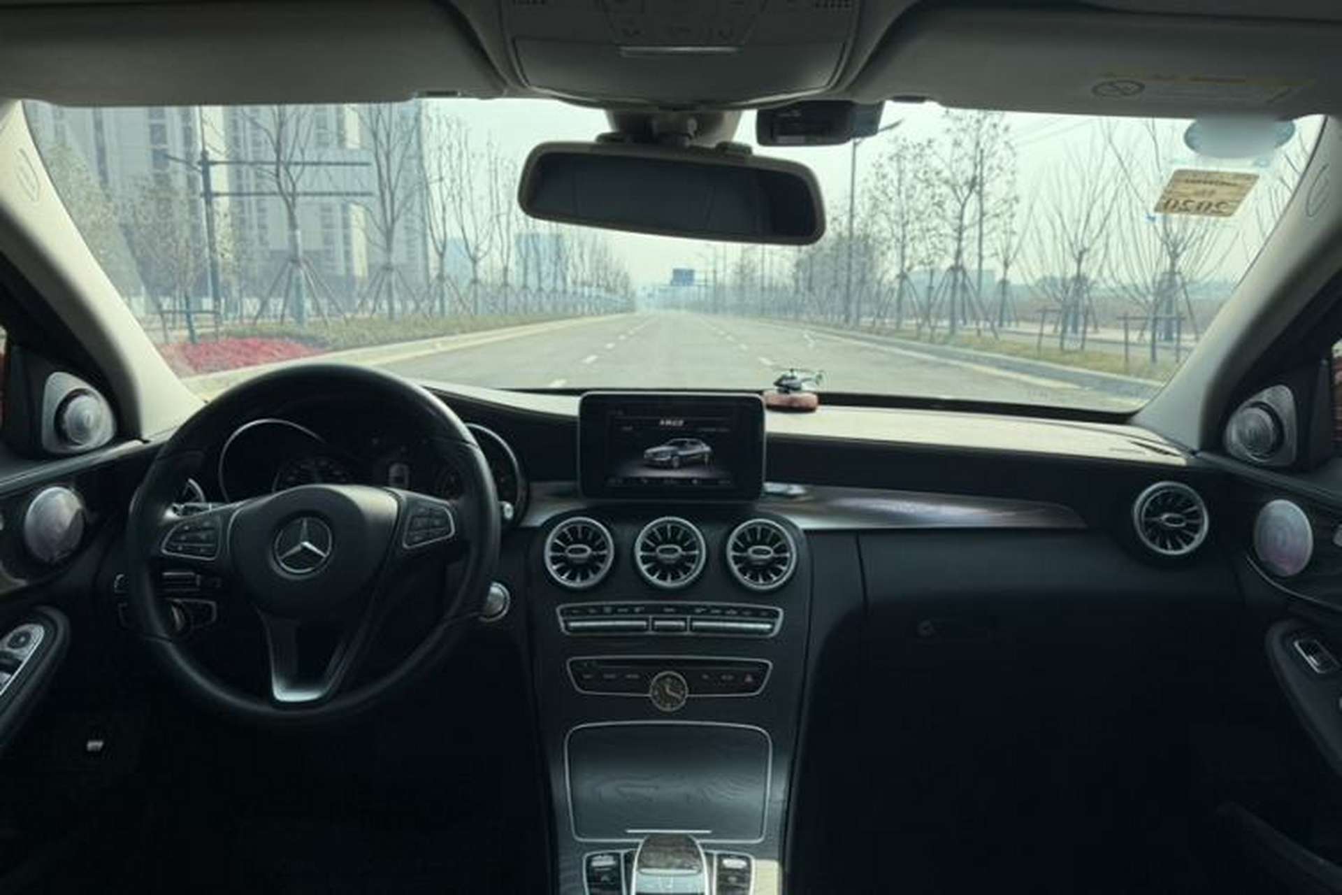 Used Mercedes-Benz C-Class 2018 C 200 L Sport Edition Interior 9