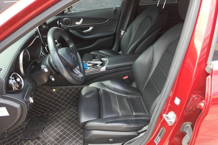 Used Mercedes-Benz C-Class 2018 C 180 L Fashion Edition Sport Version Left Front Seat