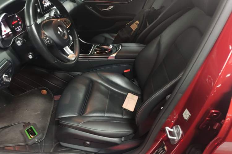 Used Mercedes-Benz C-Class 2018 C 200 Estate Left Front Seat