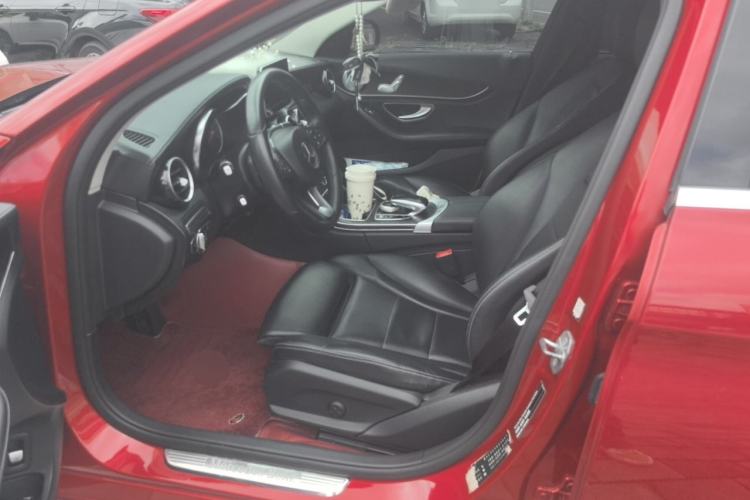 Used Mercedes-Benz C-Class 2018 C 180 L Fashion Edition Sport Version Left Front Seat