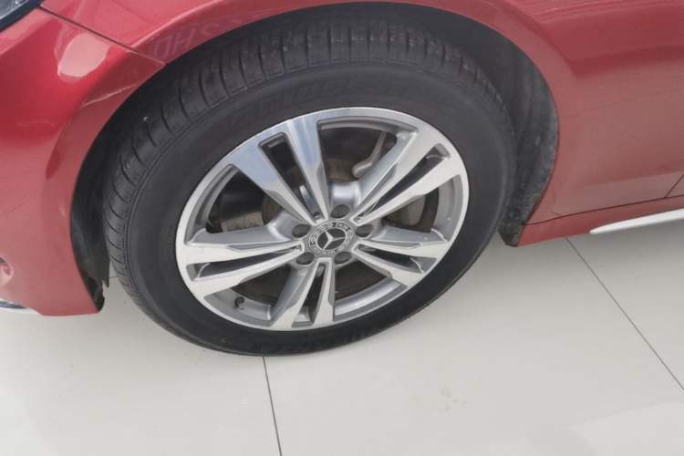 Used Mercedes-Benz C-Class 2018 C 200 L Sport Edition Left Front Wheel Hub