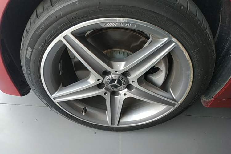 Used Mercedes-Benz C-Class 2018 C 200 L Sport Edition Achievement Special Edition Left Front Wheel Hub