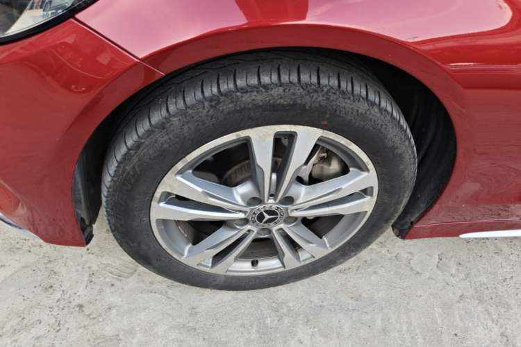Used Mercedes-Benz C-Class 2018 C 200 L Sport Edition Left Front Wheel Hub
