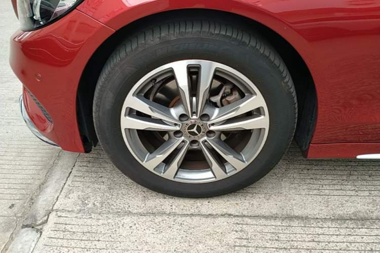Used Mercedes-Benz C-Class 2018 C 200 L Sport Edition Left Front Wheel Hub