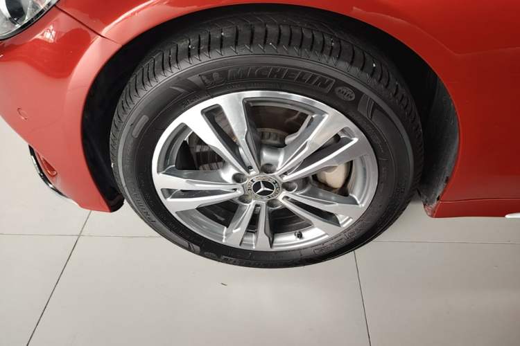 Used Mercedes-Benz C-Class 2018 C 200 L Sport Edition Left Front Wheel Hub