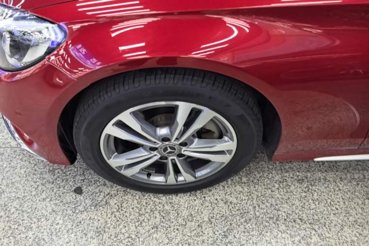 Used Mercedes-Benz C-Class 2018 C 200 L Sport Edition Left Front Wheel Hub