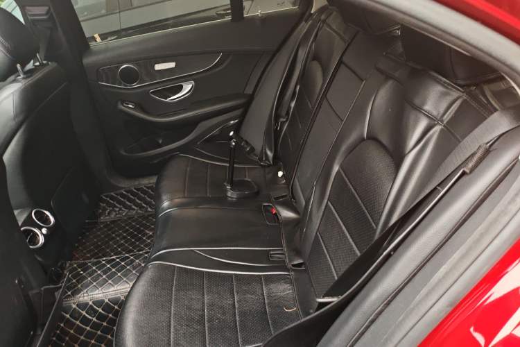Used Mercedes-Benz C-Class 2018 C 180 L Fashion Edition Sport Version Left Rear Seat