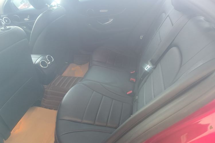 Used Mercedes-Benz C-Class 2018 C 180 L Fashion Edition Sport Version Left Rear Seat