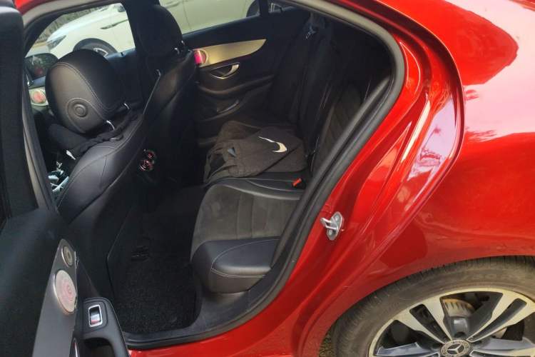 Used Mercedes-Benz C-Class 2018 C 200 Sport Edition Left Rear Seat