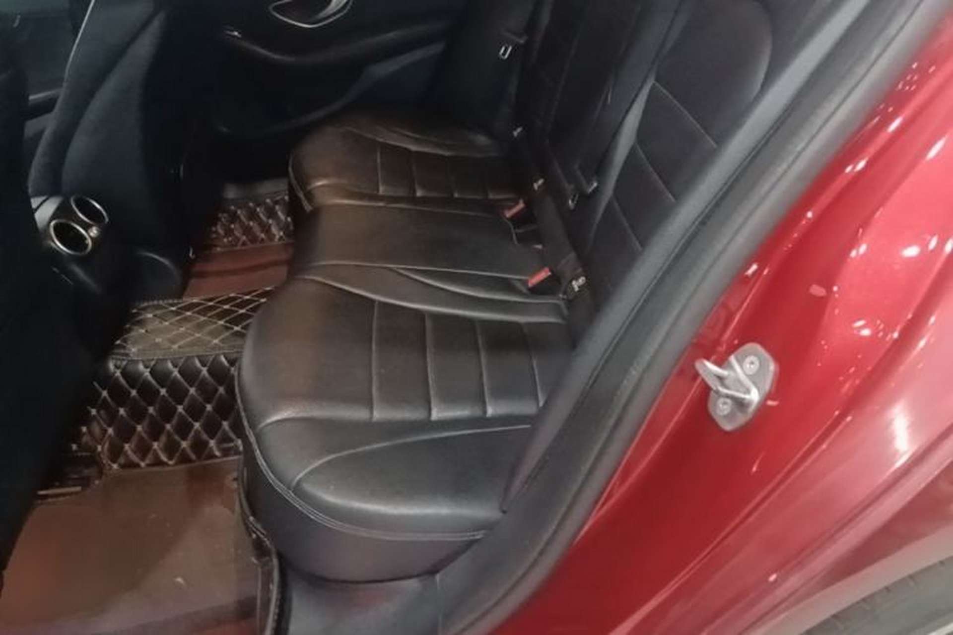 Used Mercedes-Benz C-Class 2018 C 200 L Sport Edition Left Rear Seat