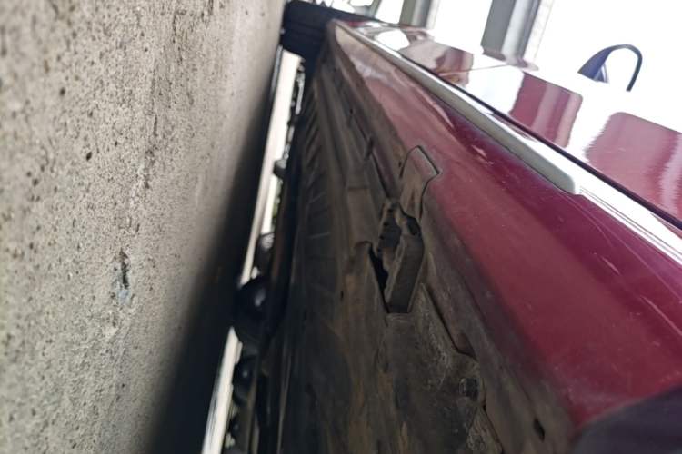 Used Mercedes-Benz C-Class 2018 C 200 L Sport Edition Left Side Sill