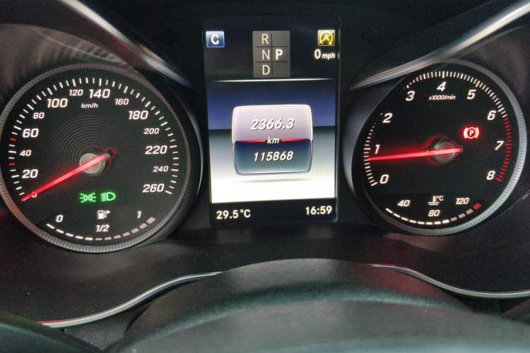 Used Mercedes-Benz C-Class 2018 C 200 Achievement Special Edition Odometer Close Up