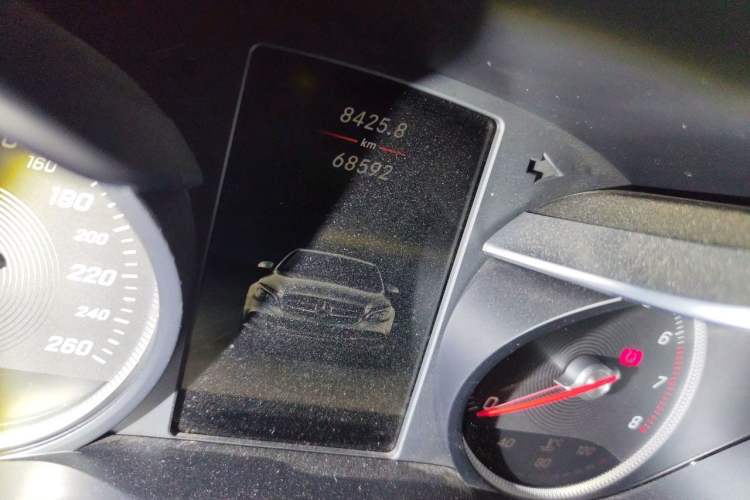 Used Mercedes-Benz C-Class 2018 C 200 Sport Edition Odometer Close Up