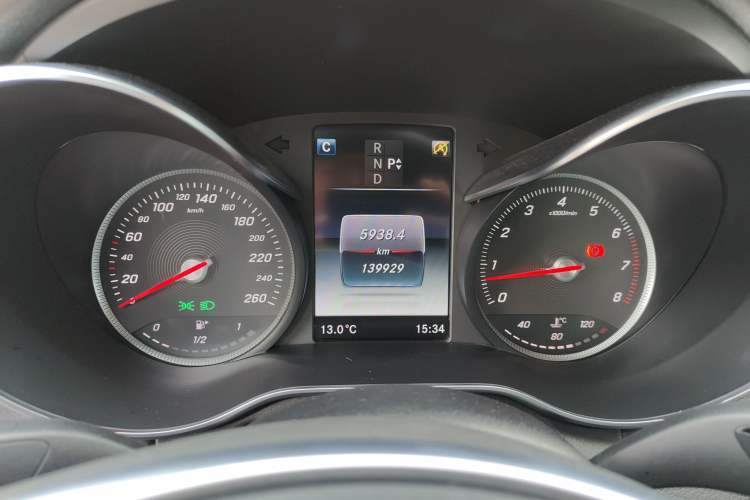 Used Mercedes-Benz C-Class 2018 C 200 Achievement Special Edition Odometer Close Up