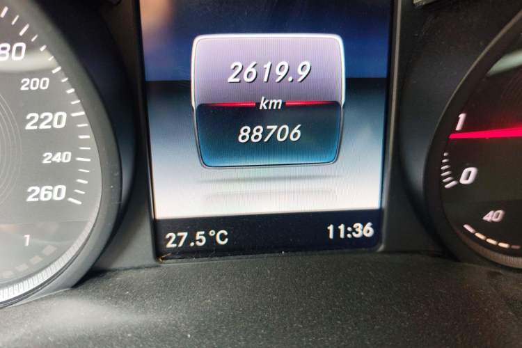 Used Mercedes-Benz C-Class 2018 C 200 L Sport Edition Achievement Special Edition Odometer Close Up