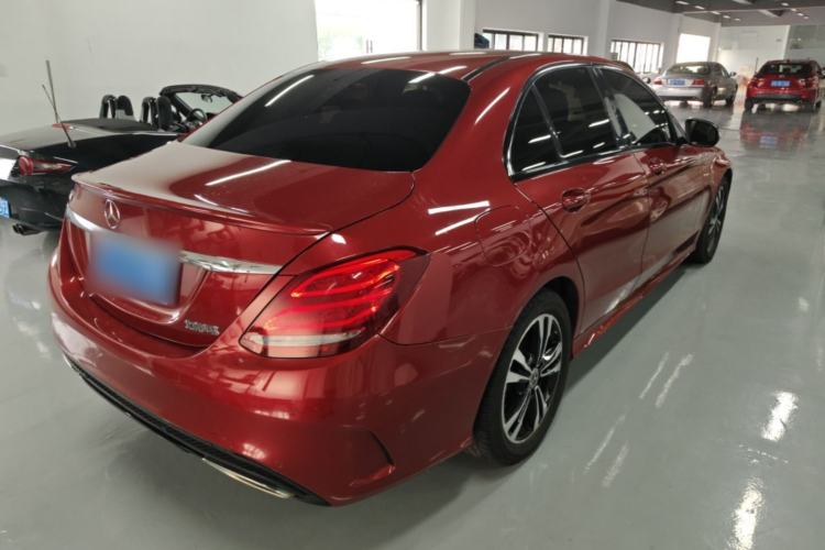 Used Mercedes-Benz C-Class 2018 C 200 Sport Edition Rear Right 45 Deg