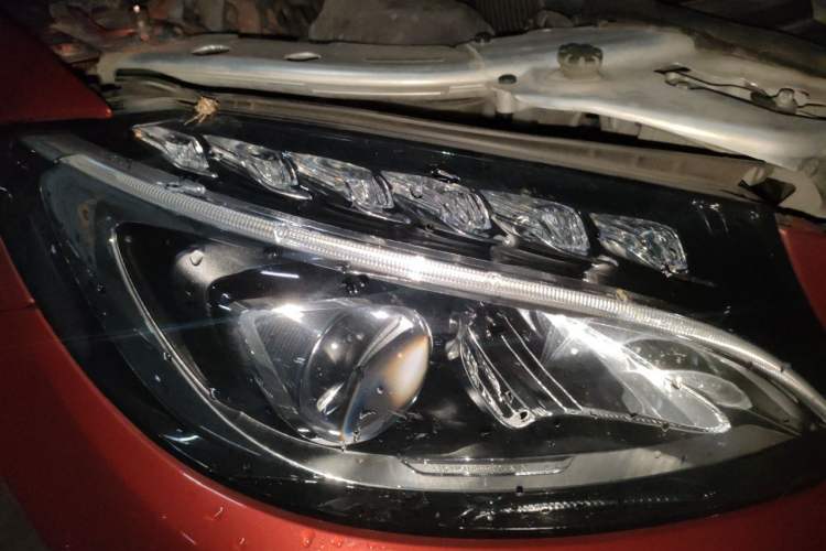 Used Mercedes-Benz C-Class 2018 C 200 L Sport Edition Right Front Headlight