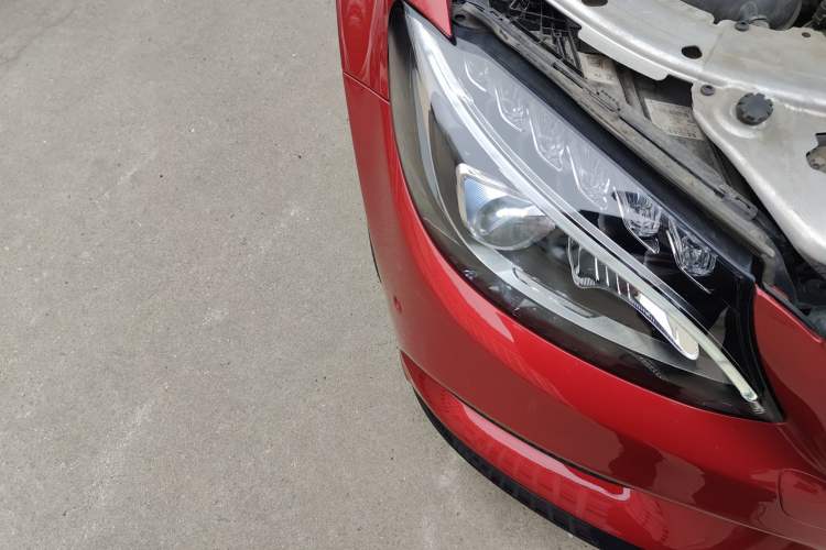 Used Mercedes-Benz C-Class 2018 C 200 Achievement Special Edition Right Front Headlight