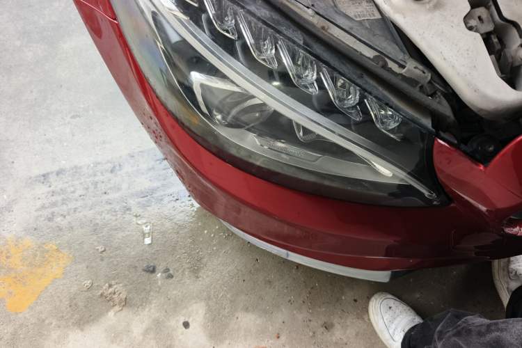 Used Mercedes-Benz C-Class 2018 C 200 L Sport Edition Right Front Headlight