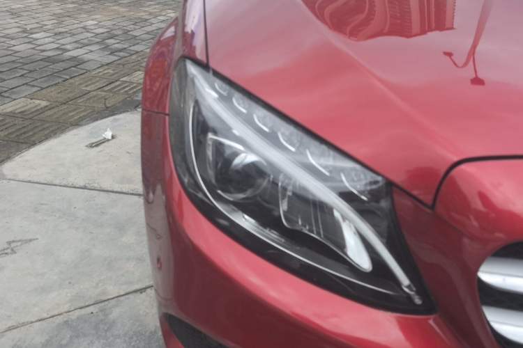 Used Mercedes-Benz C-Class 2018 C 180 L Fashion Edition Sport Version Right Front Headlight