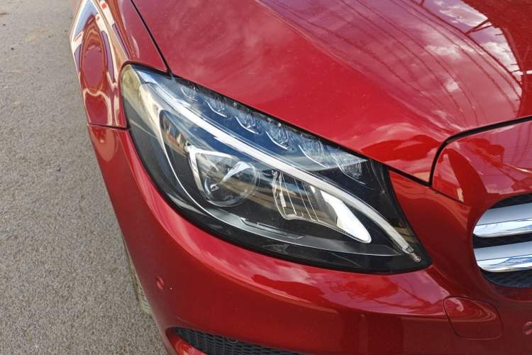 Used Mercedes-Benz C-Class 2018 C 200 L Sport Edition Right Front Headlight