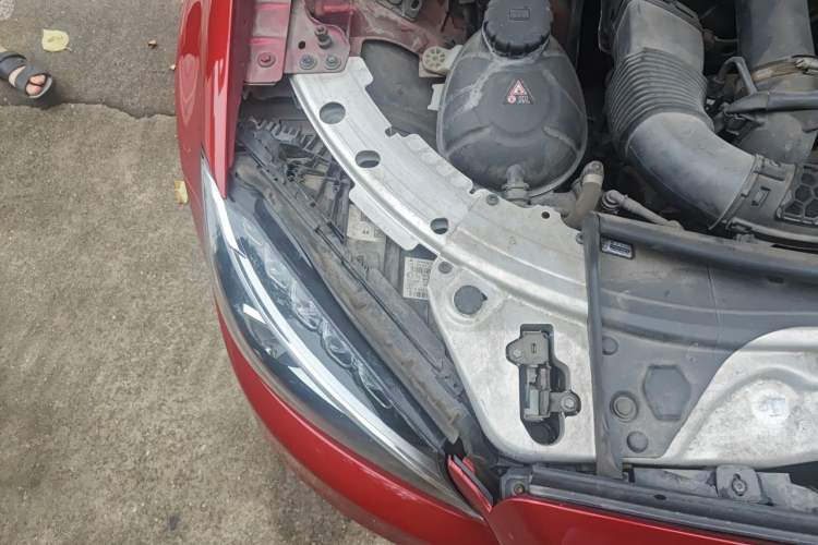 Used Mercedes-Benz C-Class 2018 C 200 Achievement Special Edition Right Front Headlight