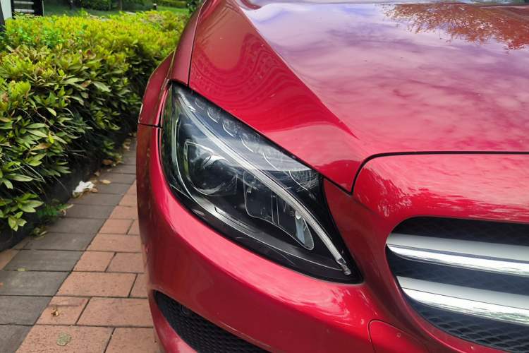 Used Mercedes-Benz C-Class 2018 C 180 L Fashion Edition Sport Version Right Front Headlight