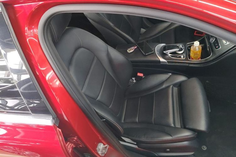 Used Mercedes-Benz C-Class 2018 C 180 L Fashion Edition Sport Version Right Front Seat