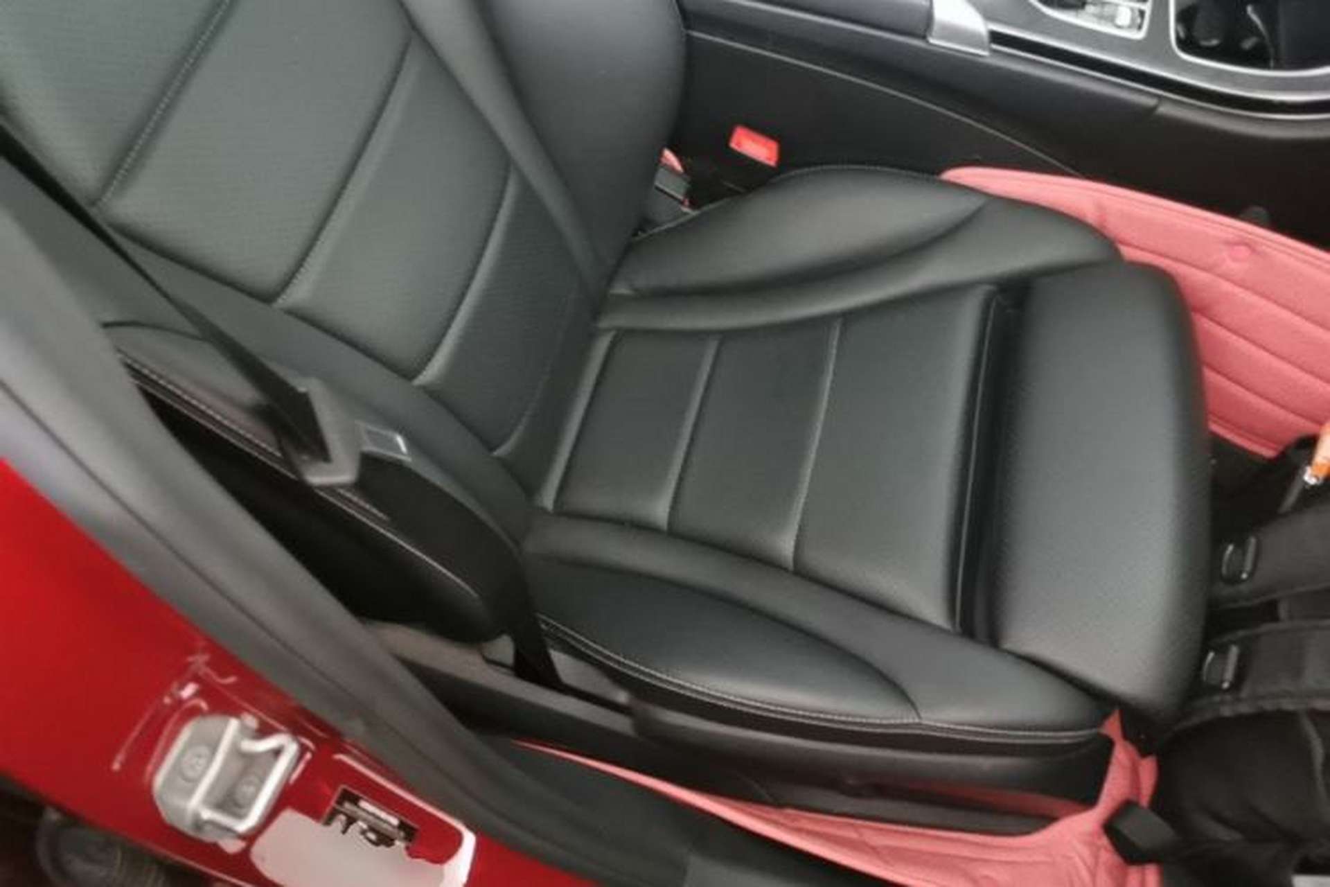 Used Mercedes-Benz C-Class 2018 C 200 L Sport Edition Right Front Seat