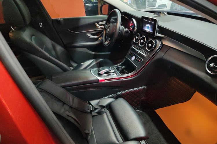 Used Mercedes-Benz C-Class 2018 C 200 L Sport Edition Right Front Seat