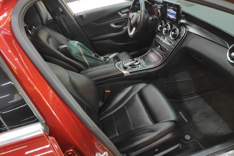 Used Mercedes-Benz C-Class 2018 C 200 L Sport Edition Right Front Seat